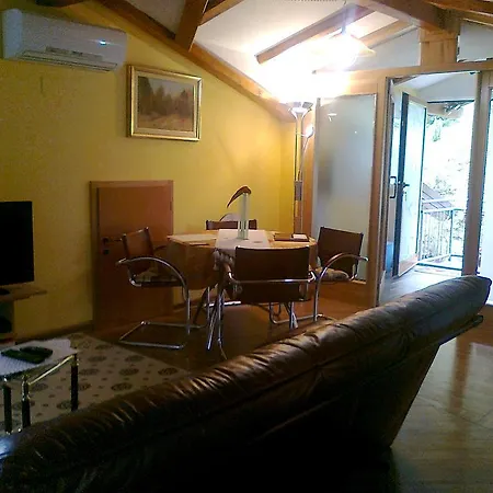 Apartma 
