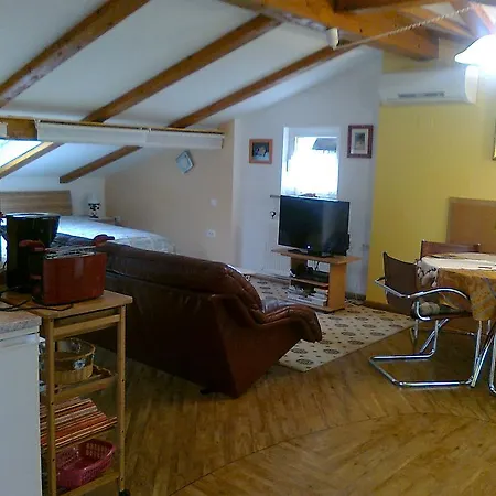 Apartma 